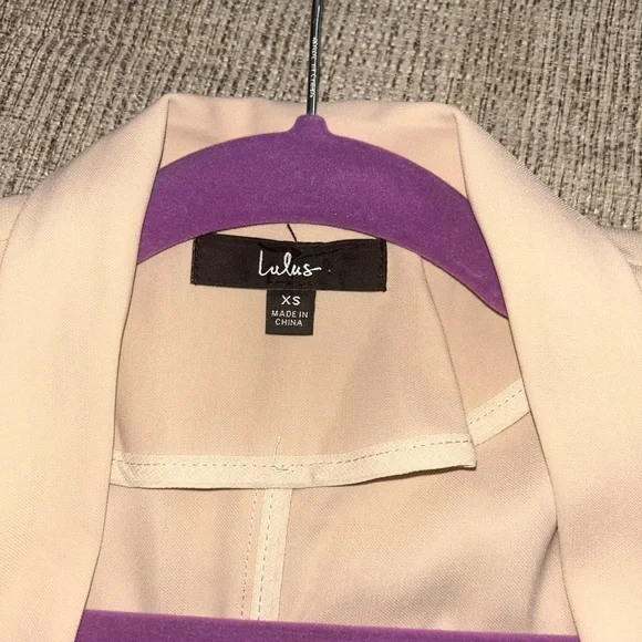 Lulu's Elegant Cream Blazer for Women - Picture 4 of 7